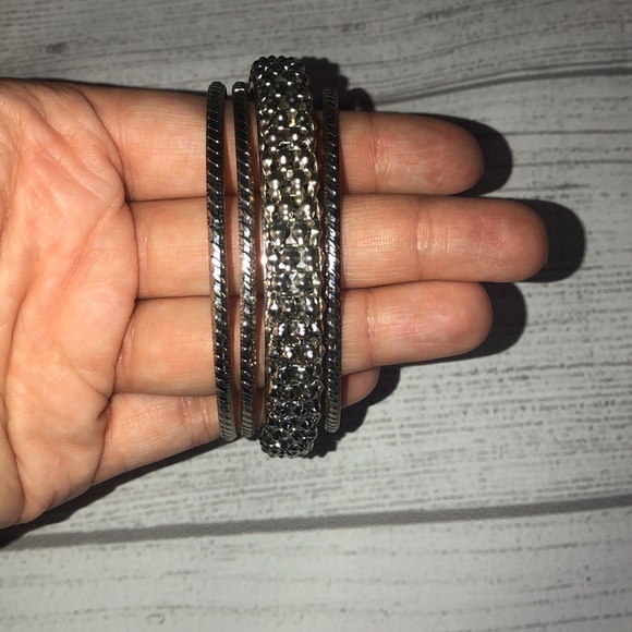 Bangles Lot - Picture 2 of 3